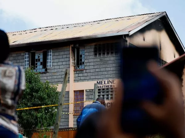 Tragedia en Kenia: Al menos 16 niñas mueren tras incendio en un internado