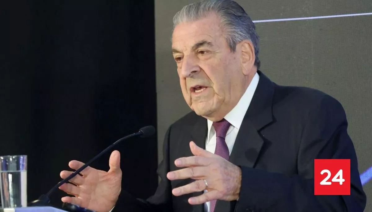 #Política 

Presidente Kast designó a Eduardo Frei como Embajador de Chile en Misión Especial 

Más detalles⬇️