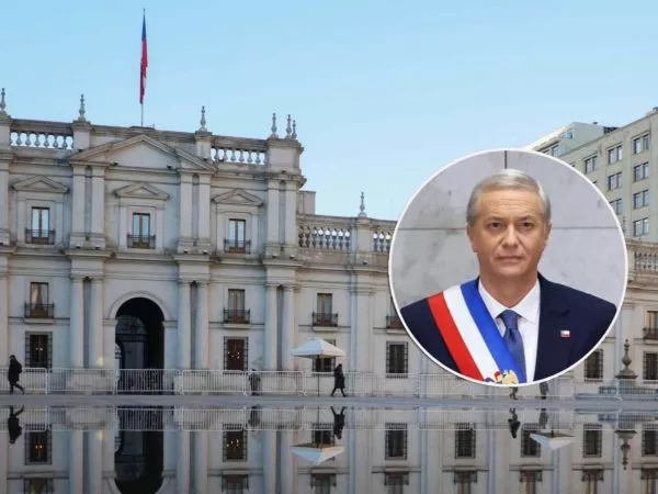 Presidente José Antonio Kast en la Cuenta Pública con La Moneda de fondo