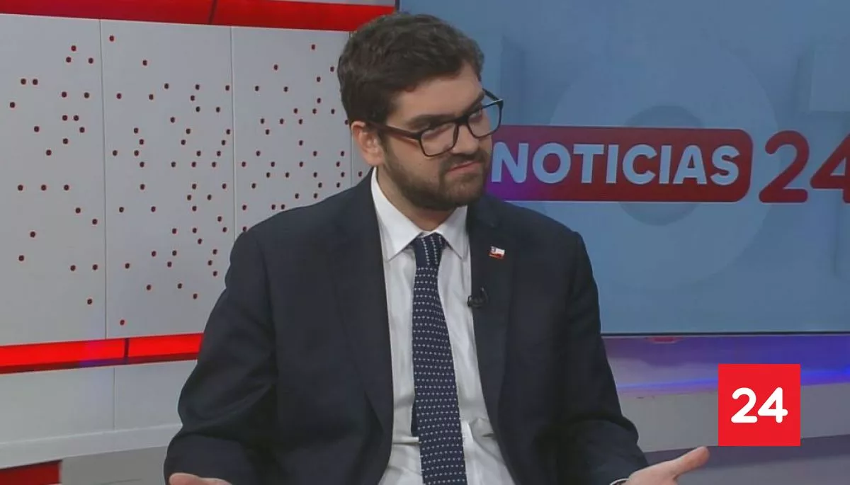 #Entrevistas24 

Subsecretario Lagos: “Nadie pensó que iba a ser el primer día que 300 mil migrantes iban a salir, sí se fijó que iba a cambiar el rumbo” 

Más detalles⬇️