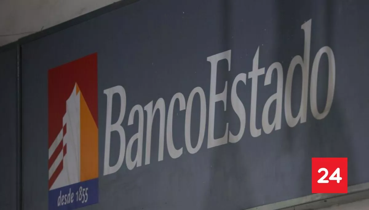 #Economía 

BancoEstado trabaja 