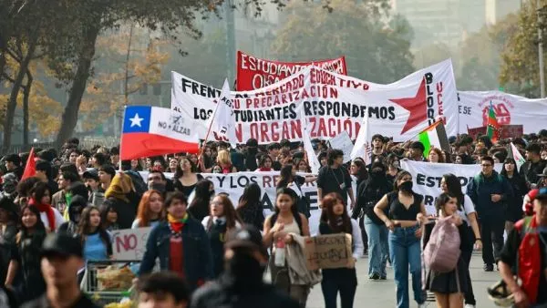 Confech y Colegio de Profesores alistan paro y movilización nacional para este miércoles