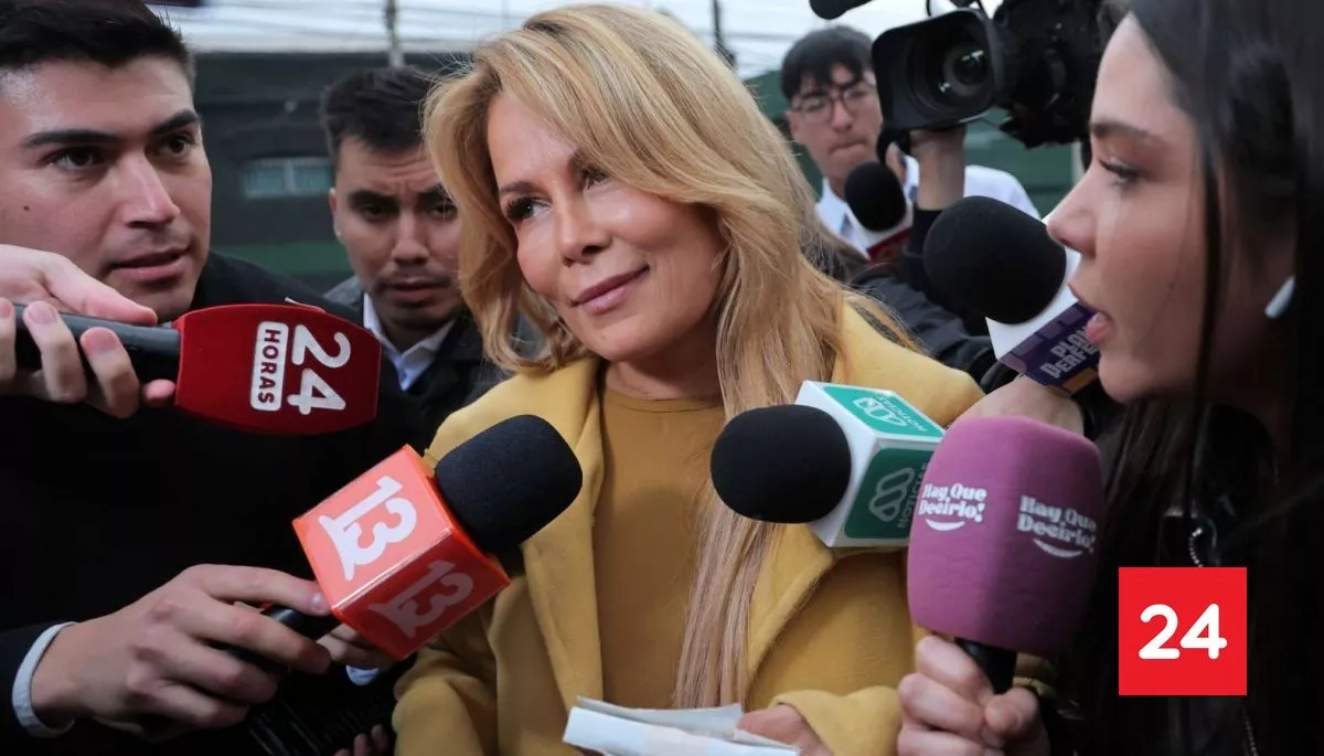 #Nacional 

Vuelven a aplazar juicio de Cathy Barriga: tribunal fija nueva fecha clave para octubre 

Más detalles ⬇