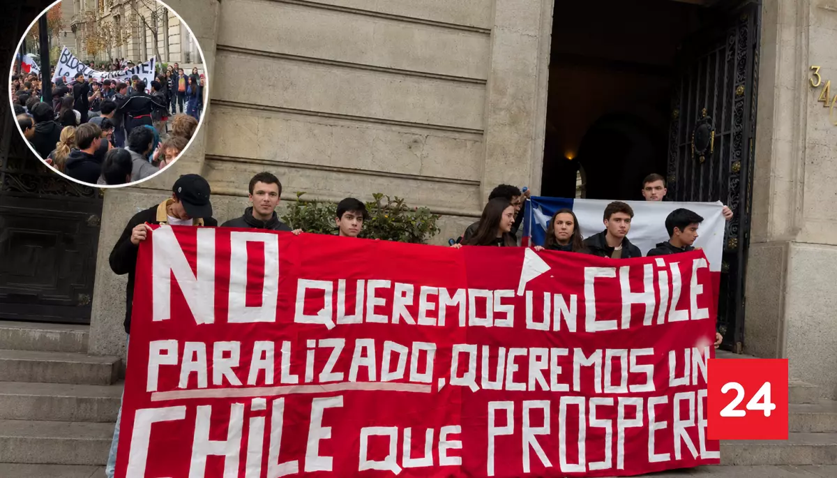 #Nacional 

Paro Confech: descolgados de la PUC se manifestaron contra marcha sufrieron quitada de bandera

Más detalles⬇️
