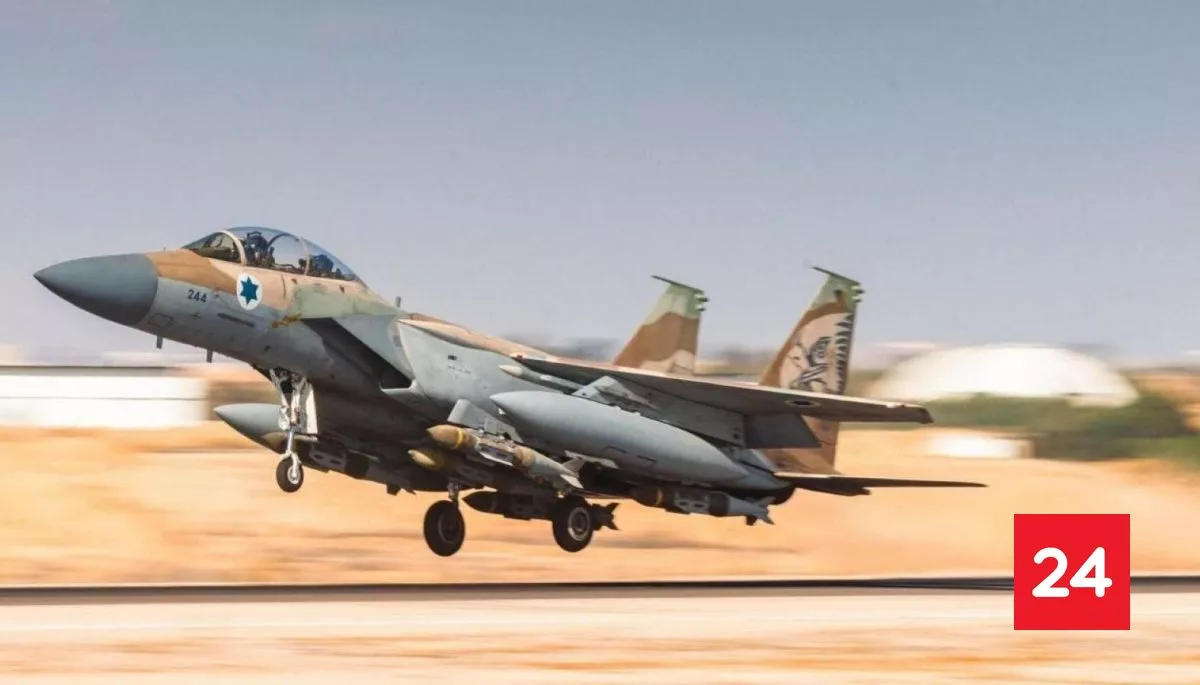 #Internacional 

Israel bombardea un complejo petroquímico e