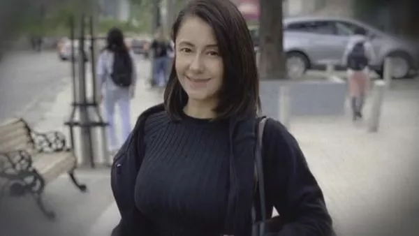 Rossana Blanco: quién es la ejecutiva de BancoEstado vinculada con el Tren de Aragua Venezolana de 45 años, con antecedentes de contrabando de autos, la mujer también sería pareja de uno de los líderes de la agrupación, quienes son indagados en la Operación Tokio.