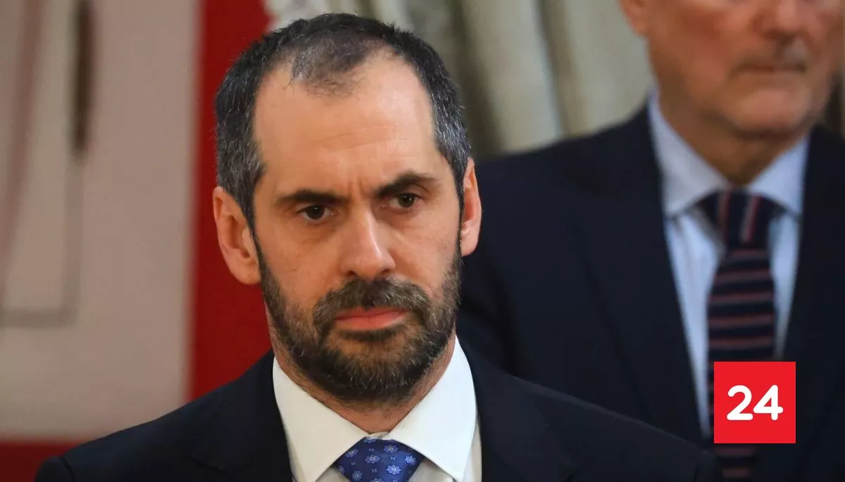 #Política 

Defensa de Grau: con la AC "está en juego la ser