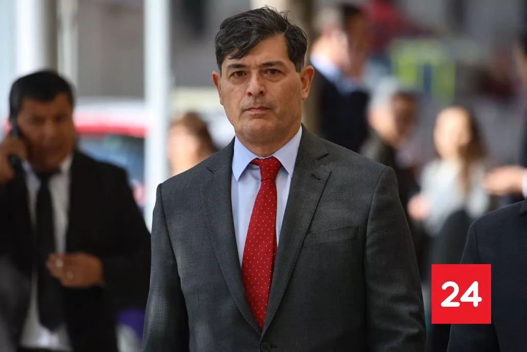 #Política 

Parisi anticipa votación en bloque del PDG a fav