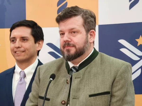 Diputados PNL piden a Kast crear 