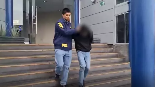 Tren de Aragua: detienen a tres venezolanos por secuestro de feriante en Lampa El comerciante habría sido extorsionado por integrantes del Tren de Aragua, quienes le exigían pagos semanales por vender fármacos en ferias de la comuna.