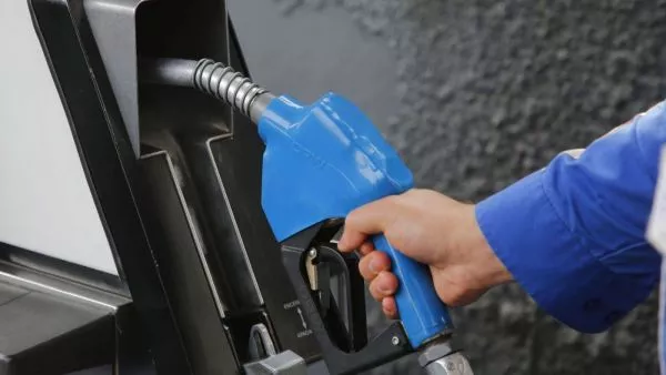 ¿Buscas parafina más barata? Así puedes encontrar los puntos de venta más convenientes