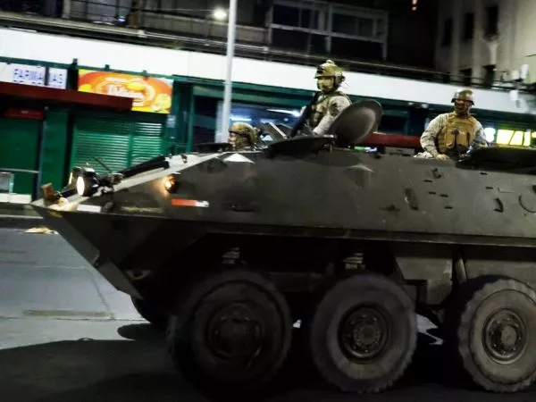 Militares en las calles de Santiago