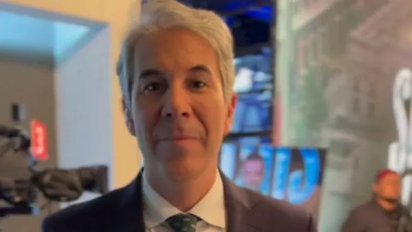Fiscalía confirma que formalizará al periodista Gonzalo Feito por VIF: denuncia es de 2024 El comunicador enfrentará a la justicia en septiembre tras una denuncia por violencia intrafamiliar, cuyos antecedentes se mantienen bajo reserva.