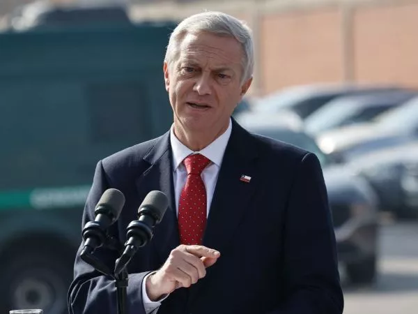 Presidente José Antonio Kast en un punto de prensa