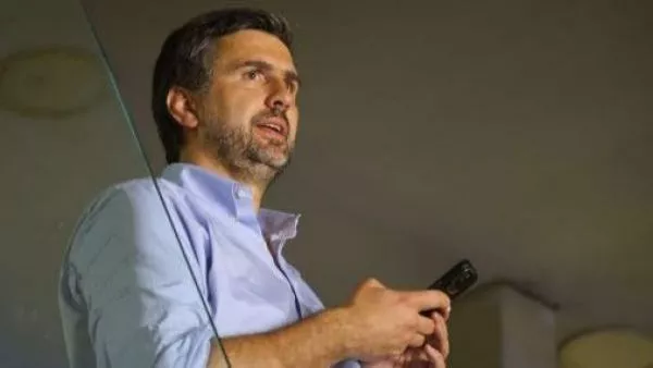 Kast designa 3 nuevos embajadores: Paulsen, exvocero de Matthei, a Reino Unido Asimismo, ascendió al grado de embajador a Carlos Cornejo, quien se desempeña como director de la División de Gestión de Personas de la Cancillería.