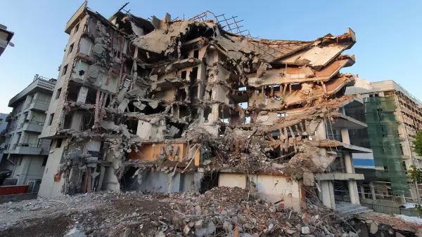 ¿Tu edificio está protegido ante un terremoto? Un tercio de los seguros de edificios no cubre daños por sismos La cobertura contra terremotos es opcional y, pese a la alta actividad sísmica del país, aún hay comunidades que deciden no contratar este respaldo.