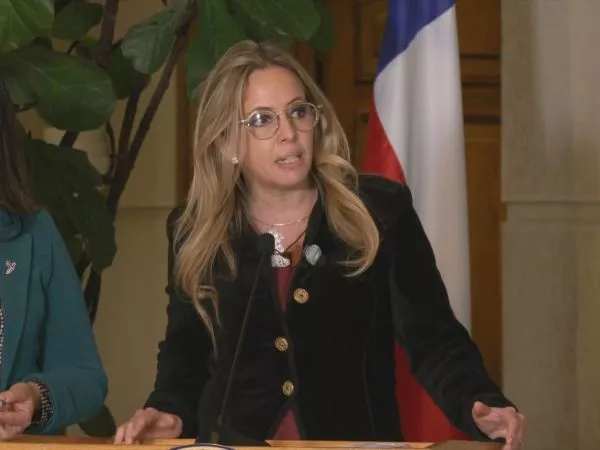 senadora kaiser ac grau