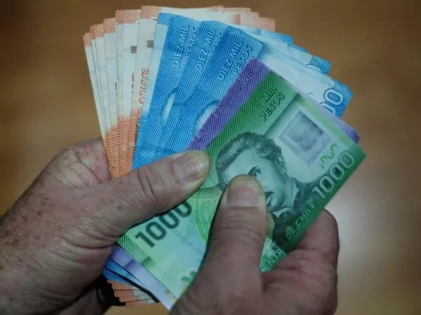 Billetes de distinta denominación