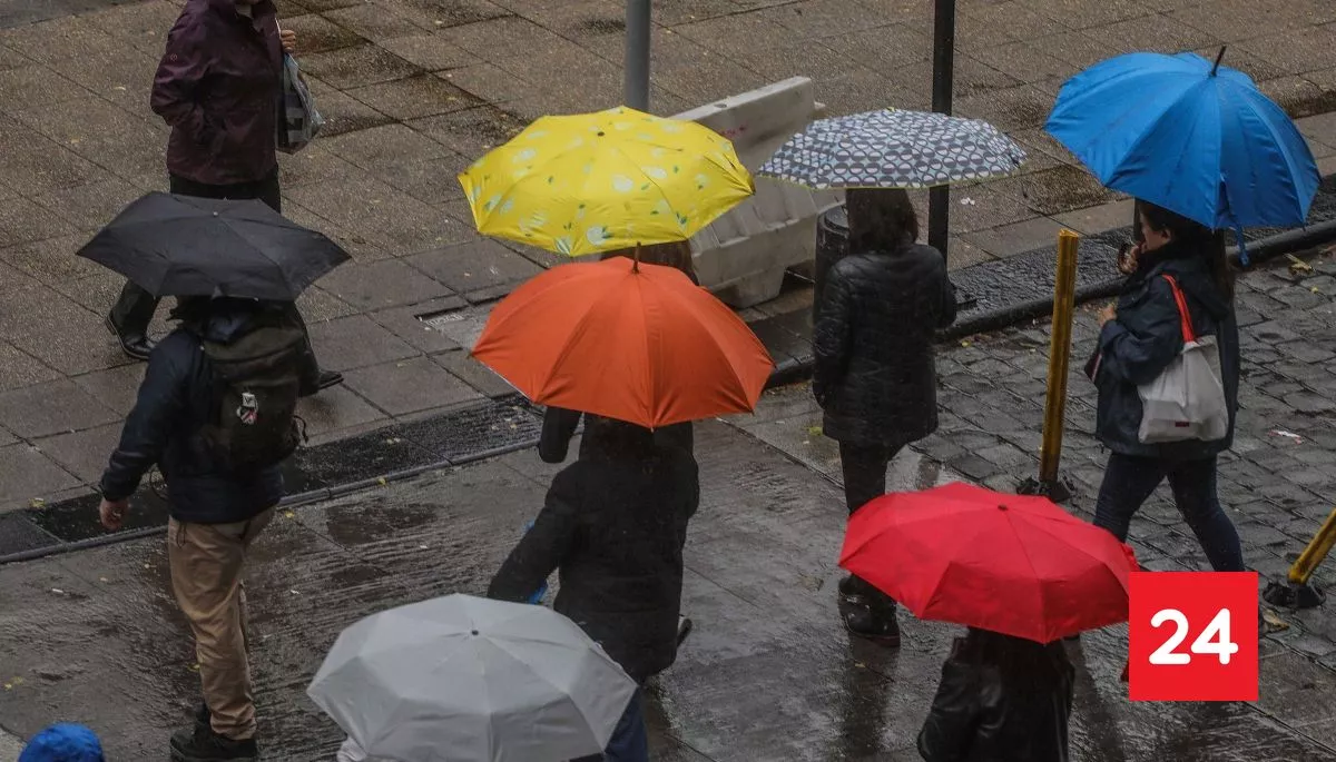 "Proyectamos un Niño muy intenso": Dirección Meteorológica espera sobre 150 mm de lluvia en Santiago
