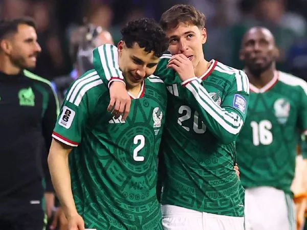 Jugadores de la selección mexicana tras derrotar a Ecuador