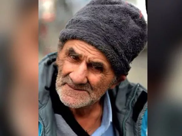 Sabino Ramírez, personaje icónico de la bohemia de Valparaíso que falleció este sábado tras ser atropellado por un bus del transporte público