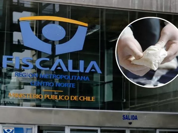 Frontis de la Fiscalía Centro Norte y una persona manipulando una bolsa de cocaína.