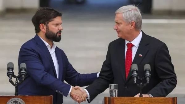 Kast y Boric volverán a reunirse en La Moneda para conmemorar 200 años de la Presidencia