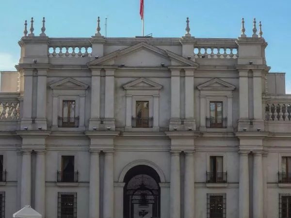 La Moneda reabrirá de forma inédita su histórico cruce peatonal