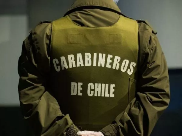 Carabinero durante un procedimiento