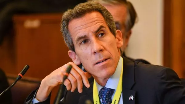 Alcalde de Lo Barnechea acusa 