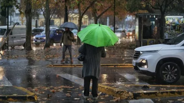Lluvias llegarían a Santiago la próxima semana