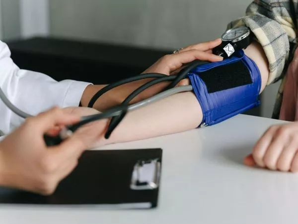 ¿Necesitas hacerte exámenes? Así puedes conseguir una orden médica gratuita
