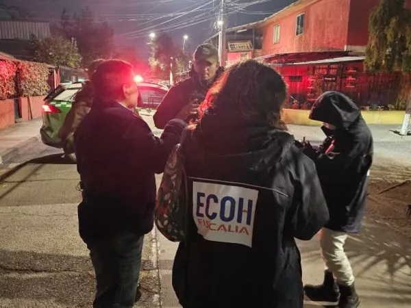 Adolescente de 16 años está en riesgo vital tras ser baleado en la cabeza en Macul