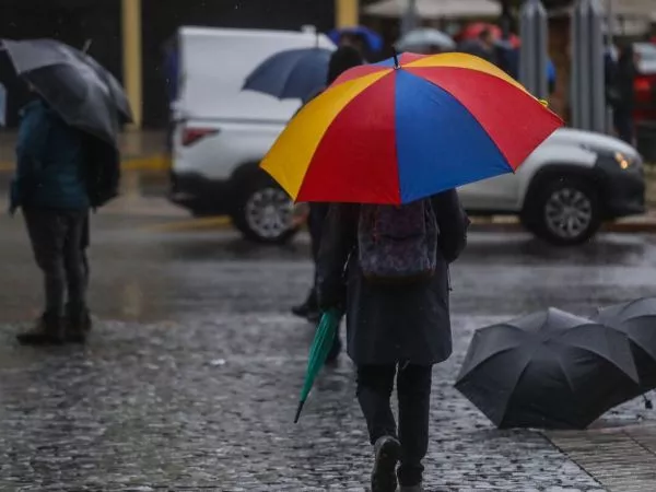 A qué hora empieza a llover: el detalle del sistema frontal y cuánto durará