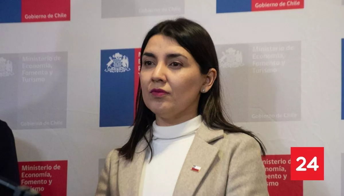 "Parlamentarios se deben pronunciar": Ministra Marín evita referirse a proyecto "Escucha su corazón"