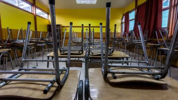 Las 33 comunas con clases suspendidas hoy jueves 30 de julio