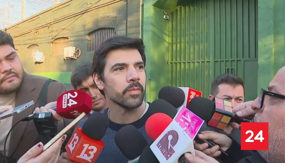 En silencio y en el auto de su esposa, Cathy Barriga: así fue la salida de Joaquín Lavín León de Capitán Yáber