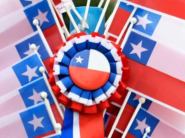 En qué está la idea de decretar feriado al 17 de septiembre