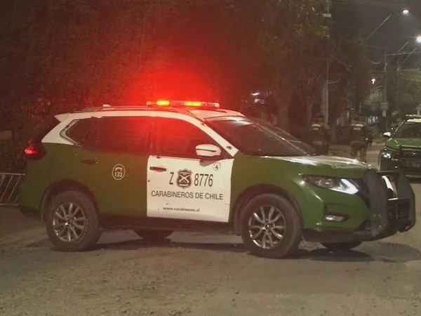 Cabo de 24 años permanece grave tras ser atropellado por camión robado en Lo Espejo