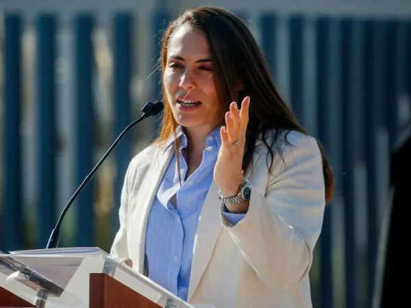 Natalia Duco en un punto de prensa