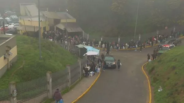 Trasladan a 200 reos desde la cárcel de Valparaíso hasta centro penitenciario de Talca