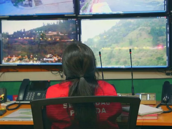 Qué es el cruising: la práctica sexual detectada con drones en el cerro San Cristóbal