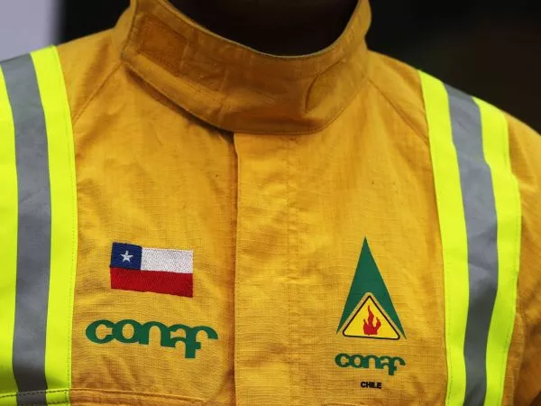 Helicóptero de Conaf
