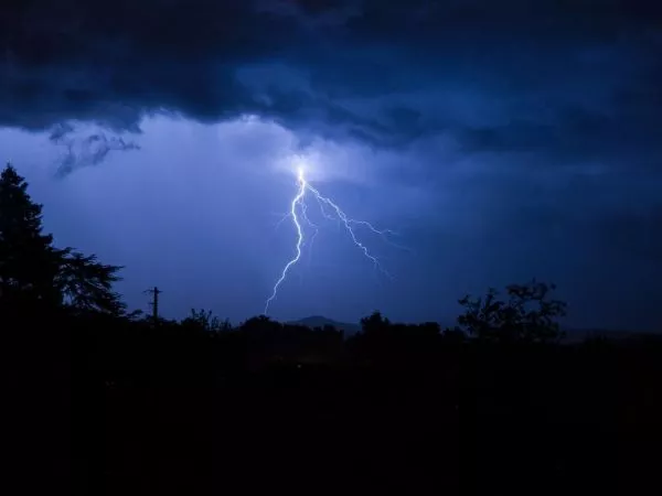 Tormenta eléctrica
