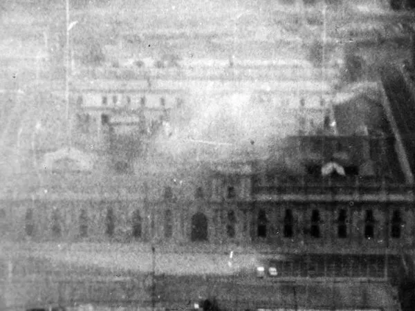 Bombardeo a La Moneda