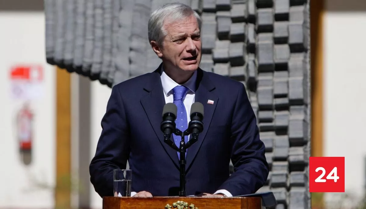Cadem: desaprobación al Presidente Kast sube al 61%, la más alta desde que llegó al Gobierno