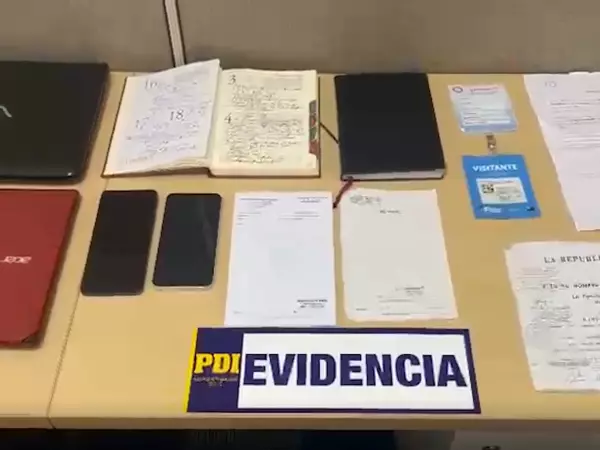Detienen a hombre de 73 años que se hacía pasar por psiquiatra y emitía licencias médicas falsas