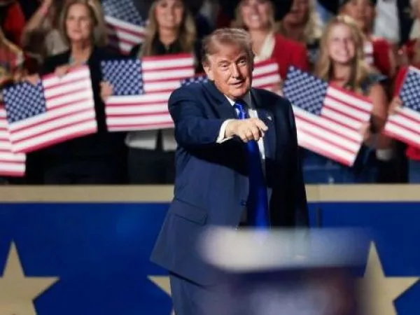 trump ia