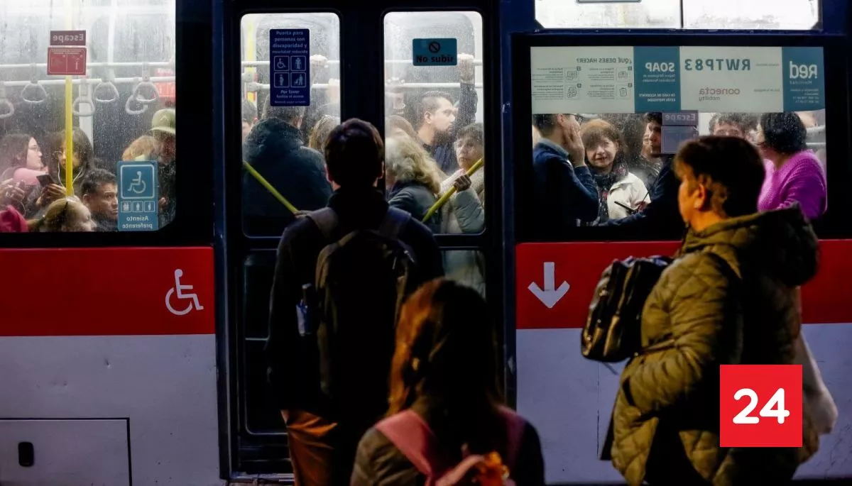 Tres funcionarios por bus: lanzan plan piloto con 90 agentes antievasión en el transporte público