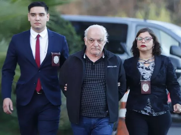 Hugo Larrosa detenido en Chile